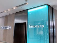 -Tiffany & Co.蒂芙尼
(南京德基广场店)