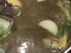 -乡土黄·鲜牛肉火锅·小龙虾(兴业街店)