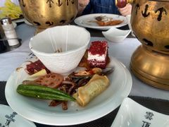 -云顶旋转自助景观餐厅