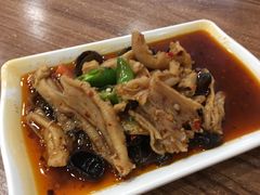 -继红顺河抄手名小吃