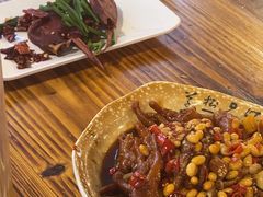 -冶建镜子·老南昌大排档·江西虾王(总店)