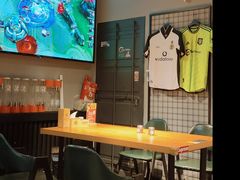 -京狮炙燥·精酿烧烤(首经贸店)