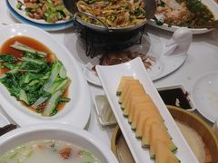 -梅利汴京烤鸭•开封豫菜地标店(晋安路店)