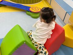 -亲亲袋鼠托育早教·思维专注力·棕熊英语(鼓楼恒力城店)