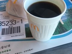 -麦当劳(展览路店)