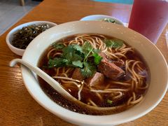 -李先生牛肉面大王(上海站南广场店)