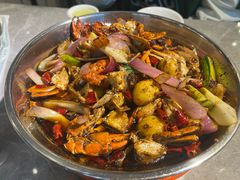 -休记光头香辣蟹干锅店(衣冠庙店)