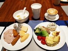 -西双版纳融创皇冠假日度假酒店