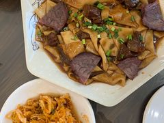 -壹阁胡羊焖饼(特色小吃街店)