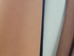 -步云天地鞋材精品环球国际商贸中心