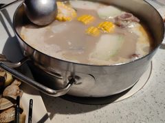 -肥仔文澳门猪骨煲(南京西路店)