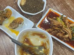 -继红顺河抄手名小吃