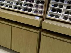 -标准眼镜·蔡司官方授权店(塘沽远洋未来汇店)