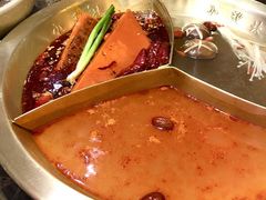 三拼锅底-小龙坎火锅(沙井店)