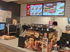 -汉堡王(西直门凯德MALL店)