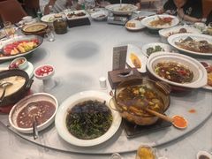 -亿香酒店