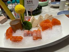 -泓历皇朝酒店(东亭店)