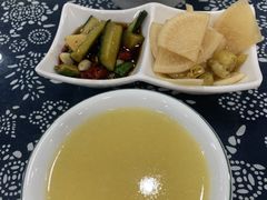 -八两八金·莱芜特色炒鸡(市南漳浦路店)