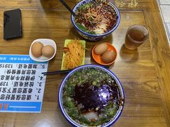 -伊穆祥牛肉面总店·清真