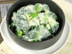 白汁西兰花-红墙餐吧(大学城南亭店)