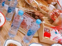 -冶建镜子·老南昌大排档·江西虾王(总店)