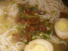 -花溪巷牛肉粉(泉城路店)