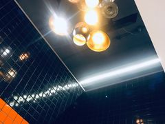 -新大咀港式茶餐厅(宝山万达店)