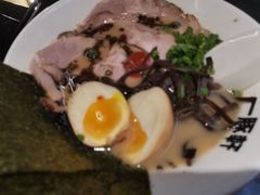 -一豚轩·烧鸟·豚骨拉面(五四路店)