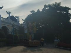 -龙凤山庄影视度假村