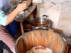 -梁阿婆廿年老牌扣肉糯米饭