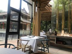 靠窗位-安吉涵田度假村·水榭居中餐厅