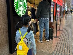 -星巴克(北京西站5号候车室)