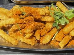 乐山狼牙土豆-马路牙子烧烤音乐酒馆(望京店)