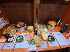 -独食火锅·半米屋台(直营总店)