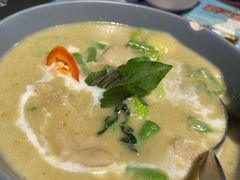 中部绿咖喱鸡肉-帕蓝·暹罗料理(曲阳店)