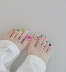 -桃色美甲沙龙