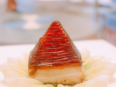 千层宝塔扣肉-杭州和达希尔顿逸林酒店·和园中餐厅-杭帮菜名店