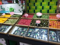 -家乐福(四元桥购物中心店)