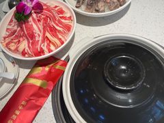 -三人行骨头王火锅(长寿店)