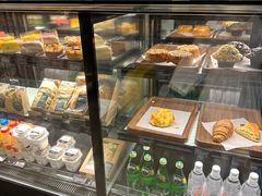 -星巴克(上海虹桥新天地二店)