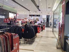 -丽达购物中心(崂山店)