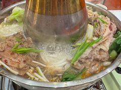 -撒拉人家.酸菜牦牛肉火锅