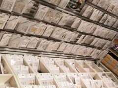 -名创优品(天河区正佳广场二店)