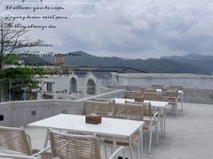 -蜜悦·波西塔诺悬崖海景餐厅