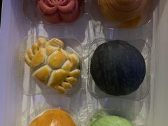 乌豆蛋黄酥-陶陶居饼家(惠福东路店)