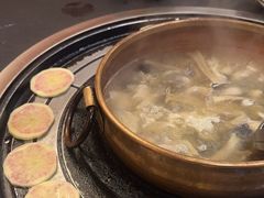 -阿山卓·野生菌火锅·纳西火塘烤肉