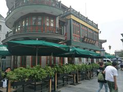 -星巴克臻选(北京前门大街店)