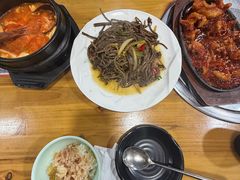 -故乡家韩国料理(丹东街店)