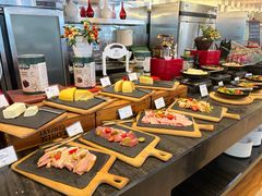 -圣丰索菲特·2 On 988 Café 自助餐厅