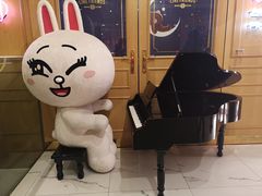 -LINE FRIENDS Garosu-gil Flagship Store